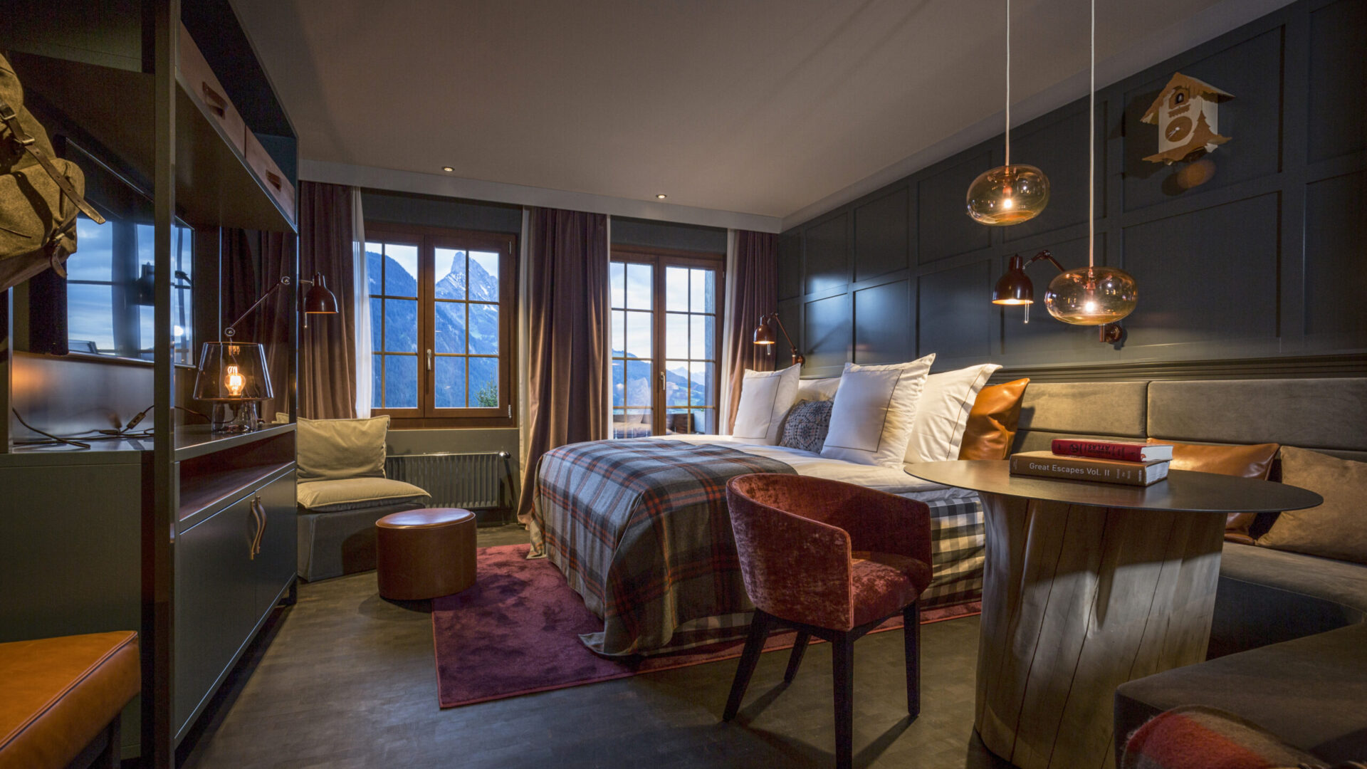 https://huusgstaad.com/wp-content/uploads/2024/10/2.-Comfort-2-1920x1080.jpg
